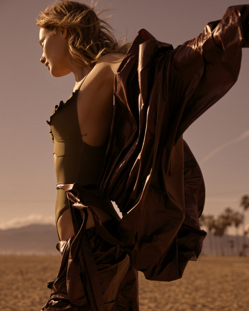 editorial-fashion-production-losangeles-venice-location-plush746